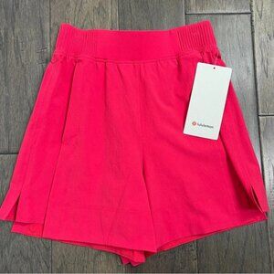 Lululemon NWT Stretch Woven Relaxed-Fit High-Rise Short 4" Cherry Mist